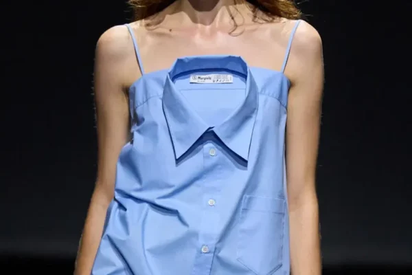 Сорочка стає сукнею, а светр — спідницею: MM6 Maison Margiela представив колекцію весна-літо 2027