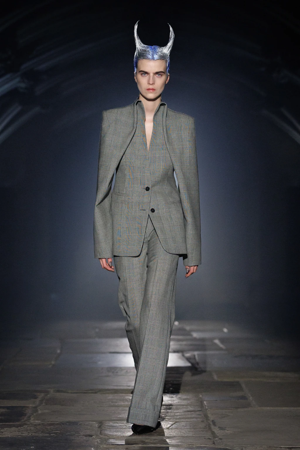 McQueen весна-літо 2027 McQueen весна-літо 2027