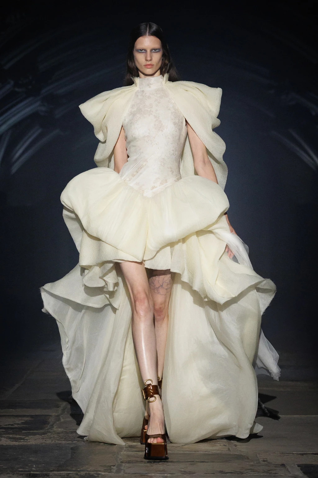 McQueen весна-літо 2027 McQueen весна-літо 2027