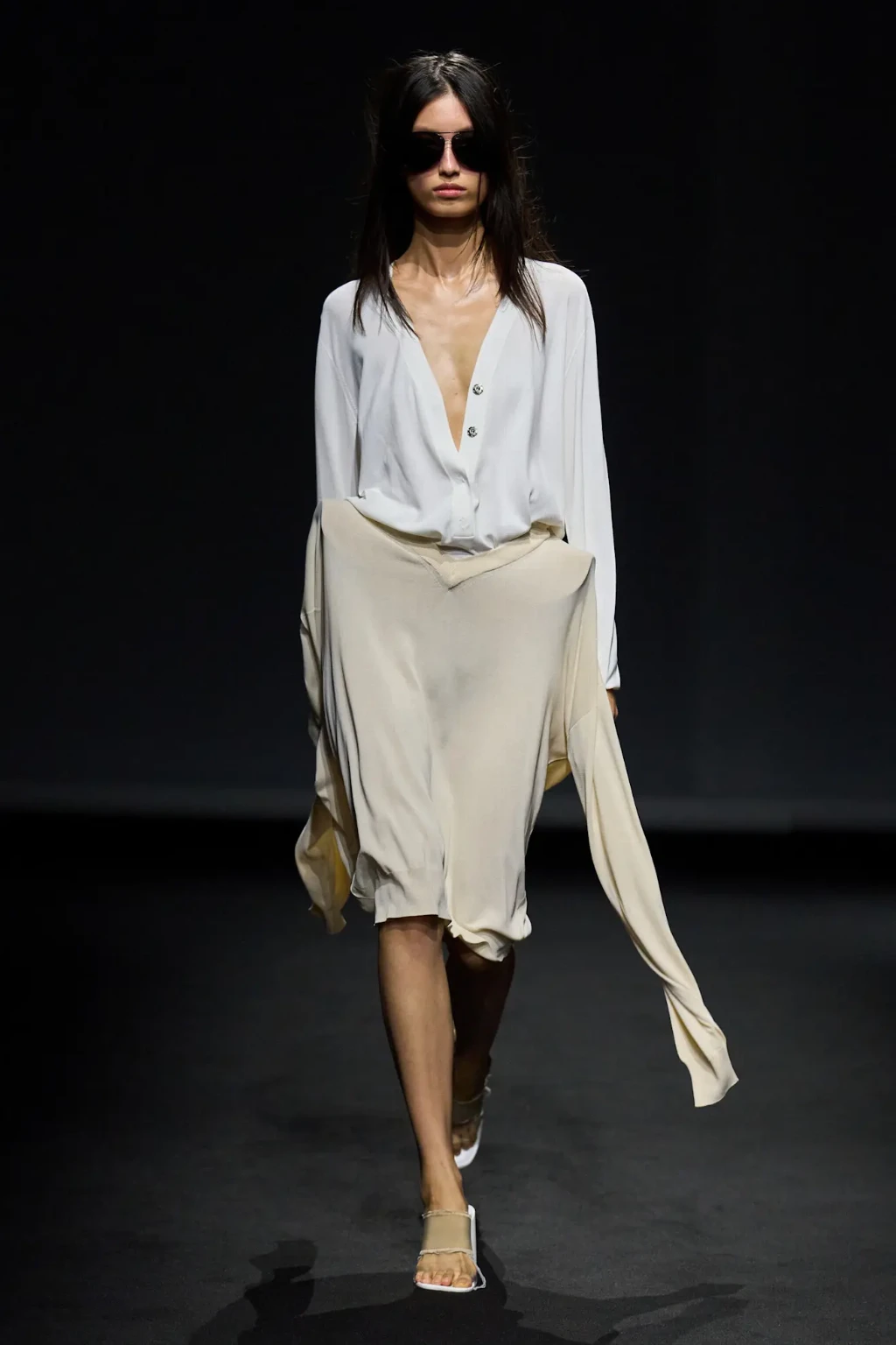 MM6 Maison Margiela представив колекцію весна-літо 2027 MM6 Maison Margiela представив колекцію весна-літо 2027
