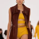 Як носити шкіру влітку — показує Hermès у колекції весна-літо 2027